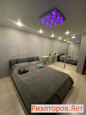 ����� �������� ��������� 11-� ����� ������������� 8 (���� �4)