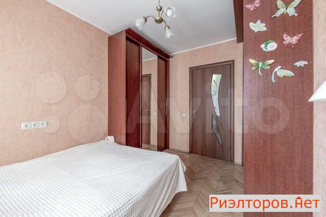 ����� �������� ��������� ����� 50 ��� ������� 5�2 (���� �4)