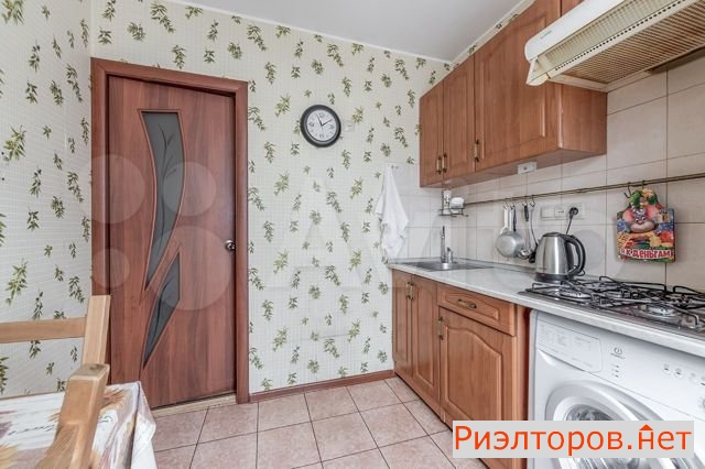 ����� �������� ��������� ����� 50 ��� ������� 5�2 (���� �6)