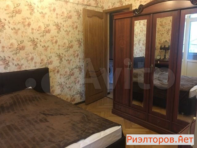 ����� �������� ����� ������������� 4� (���� �6)