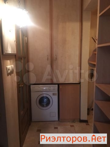 ����� �������� ����� ������������� 4� (���� �8)