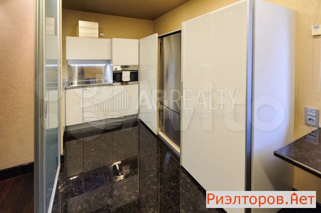 ������ �������� 4-� ��������-������ ����� 22 (���� �12)