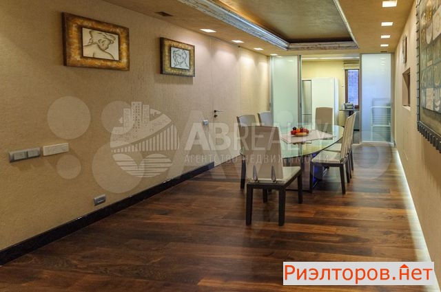 ������ �������� 4-� ��������-������ ����� 22 (���� �10)