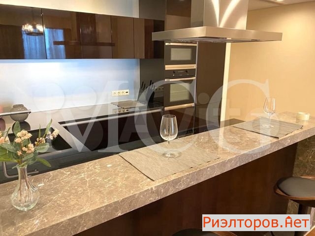 ����� �������� 1-� ����������������� ������ 21�2 (���� �8)