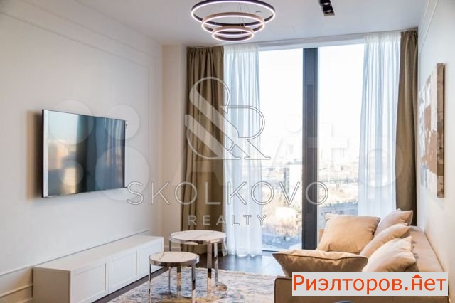 ����� �������� 1-� ����������������� ������ 22�2 (���� �8)