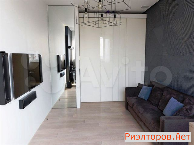 ������ �������� ����� ��������� 15 (���� �8)