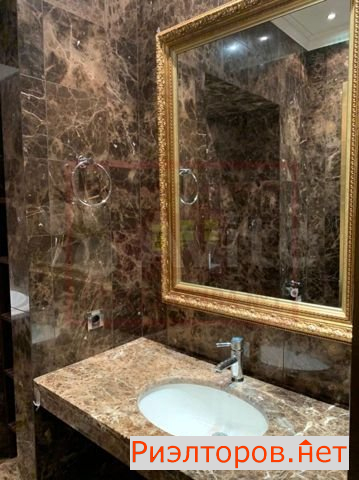 ����� �������� 3-� ����������� ����� 19 (���� �20)