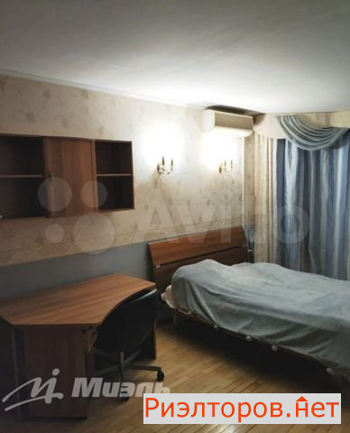 ����� �������� 1-� ��������������� ����� 22�4 (���� �8)