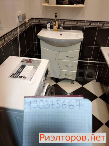       101 ( 8)