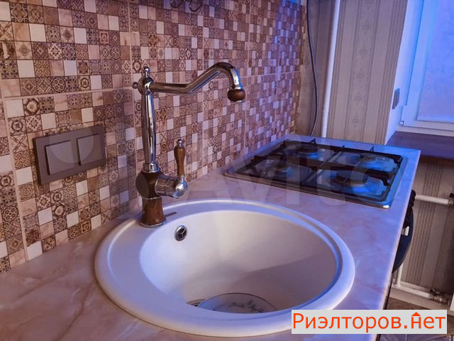 ����� ������ ����� �������� �������� 4 (���� �20)