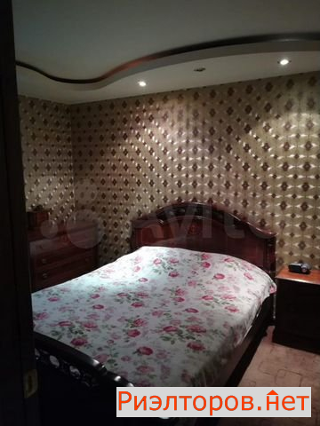 ������ �������� ����� ��������-��������� 18 (���� �8)