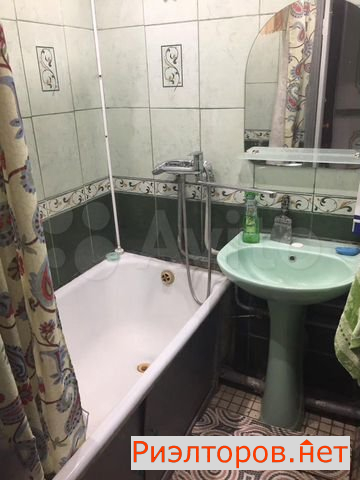     142 ( 8)