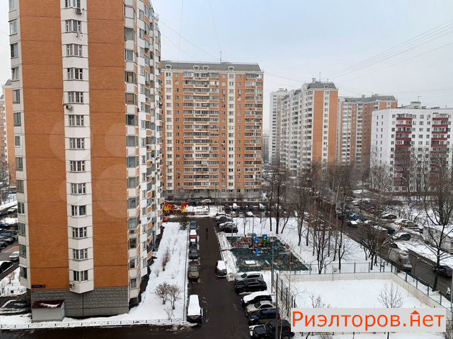 ������ �������� 13-� �������� ����� 28�2 (���� �17)