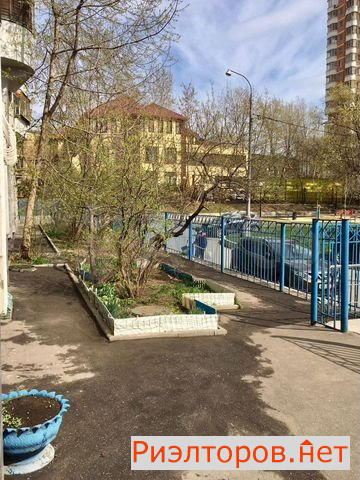 ������ ������� ������� �������������� ����� 10�7� (���� �12)