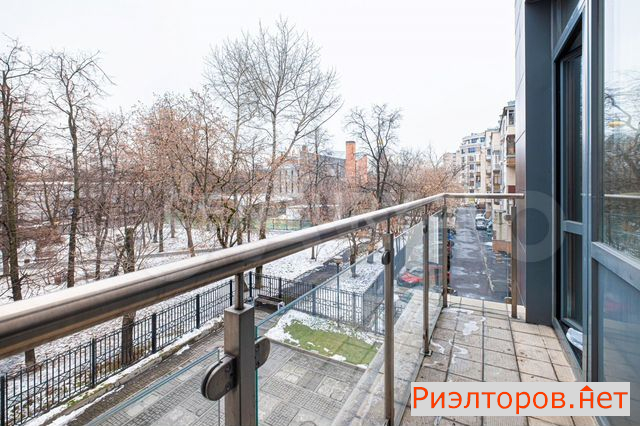 ������ �������� 1-� �������� ���������� 17� (���� �12)