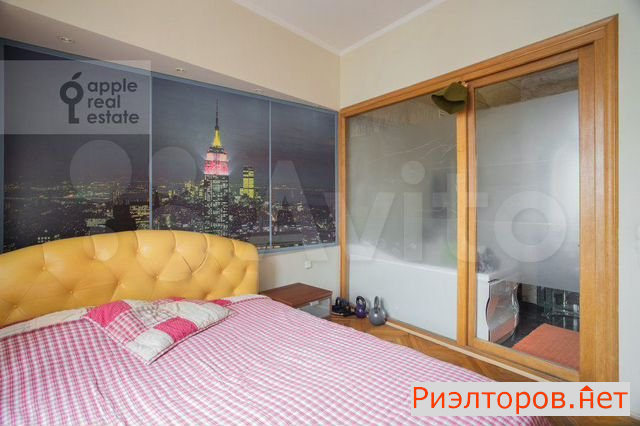 ����� �������� ��������� ����� 18 (���� �8)