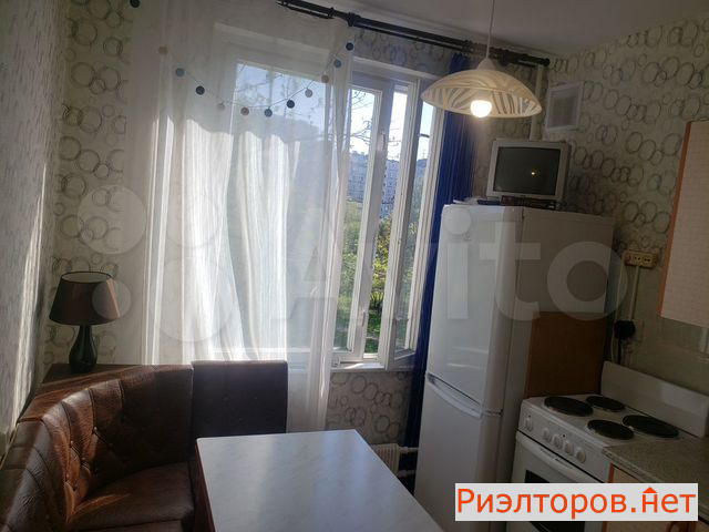 ������ �������� ����� ����������� 8�2 (���� �6)