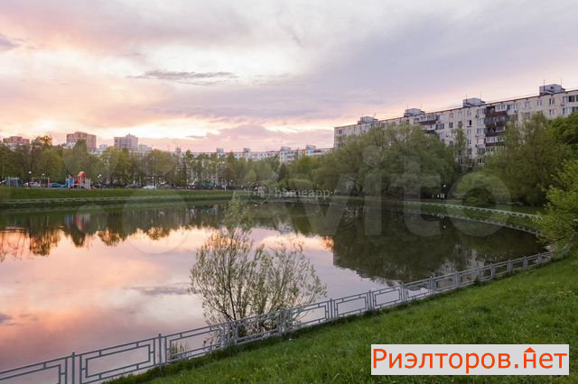 ������ �������� ����� ���������� 4�4 (���� �19)