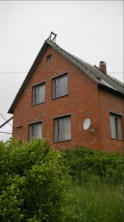    ( 3)