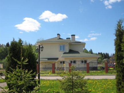     ( 2)