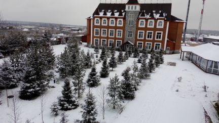 ����� ��� 70 ����� ��������� ���������� �.40 ��.�.������������. (���� �15)