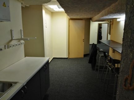 ����� ���� ����������� ��� 28 (���� �16)