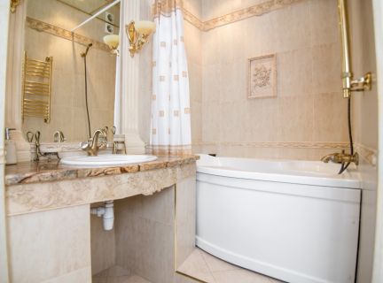 ����� �������� ��������� ��. ������ 1� (���� �10)