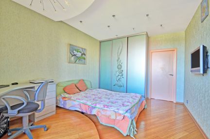 ����� �������� ��������� ����� 15 (���� �11)