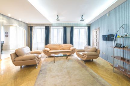 ������ �������� ������������� ����� 3 (���� �1)