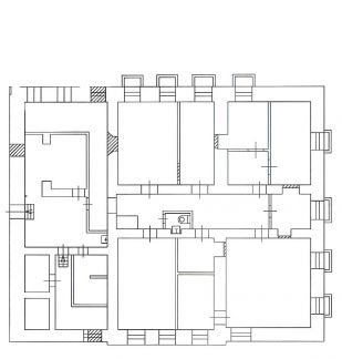         ( 4)