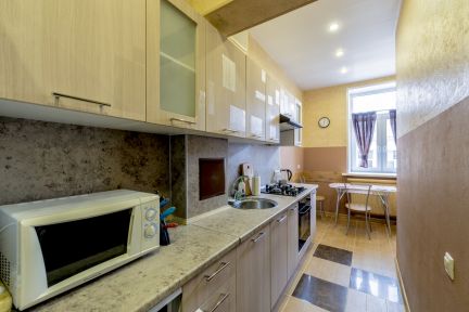 ����� �������� ������� ������������� �������� 16 8 (���� �13)