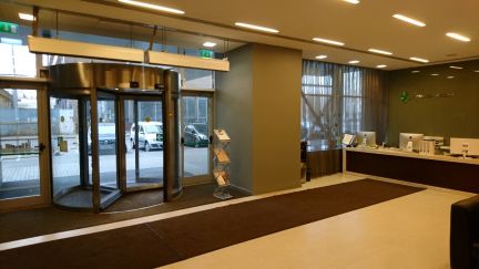 ������ ���� � �� �������� ��������� �������� 10�18 (���� �9)