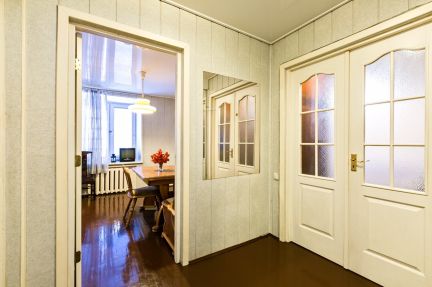 ����� �������� ��������� ����� ������� 6�2 ������� 1 (���� �13)