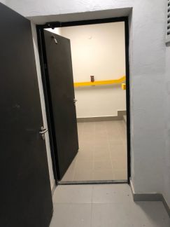     ( 10)