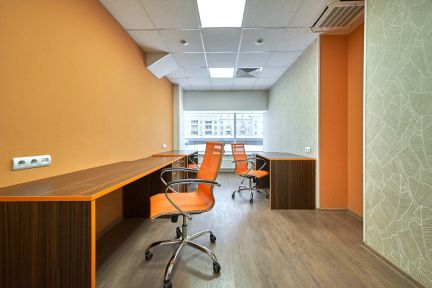 ����� ���� ������ ������������� ��������� �������� 10�18 (���� �4)