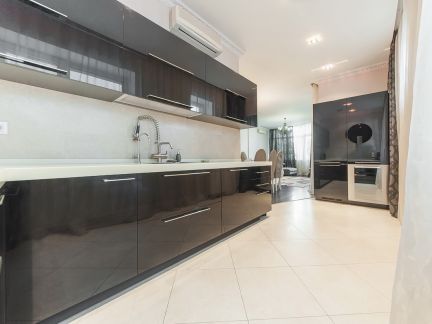 ������ �������� ��������� ������ 1 (���� �5)