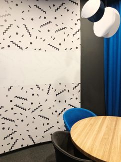      8 ( 19)