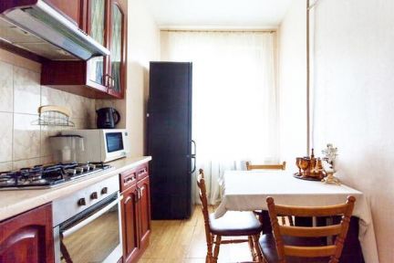 ����� �������� ��������� ����� ������ 1 2 (���� �10)