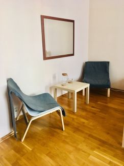       102 ( 2)