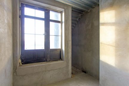     the loft ( 6)