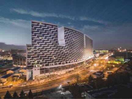 ������ �������� ��������� ����� ���������������� ������ 2�2 (���� �4)