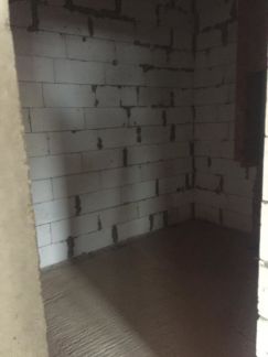     ( 10)