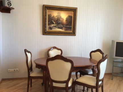 ����� �������� �������� ����� 5 (���� �4)