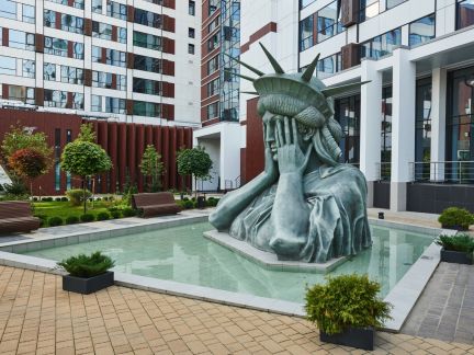 �� ������� �� tribeca (���� �18)