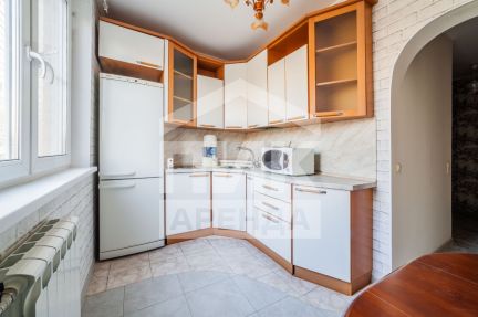 ����� ������������� �������� ����� ����������� ���� (���� �9)