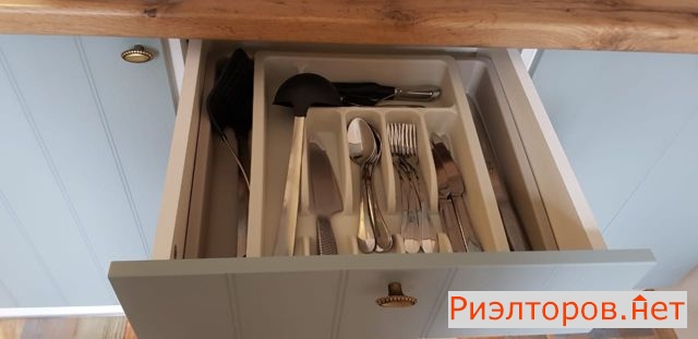 ����� �������� ����������� ����� 10�5 (���� �11)