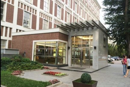 ����� �������� ��������� � w plaza (���� �9)