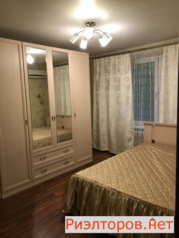 ����� �������� ����� ���������� 10�2 (���� �3)