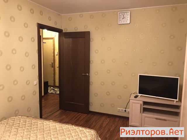 ����� �������� ����� ���������� 10�2 (���� �4)