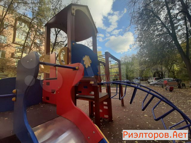 ������ ������ ����������� �������� 82 (���� �4)